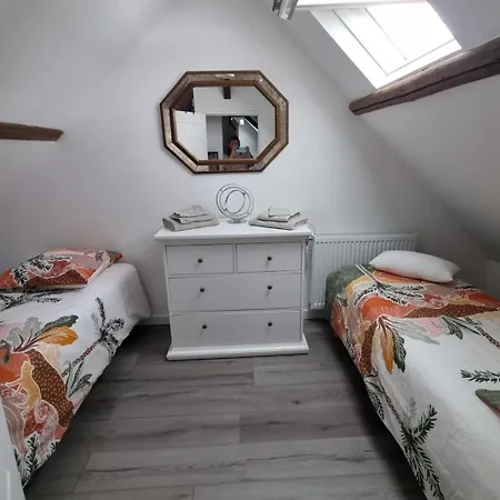 Frühstückspension Chez Izza Au Calme 3*